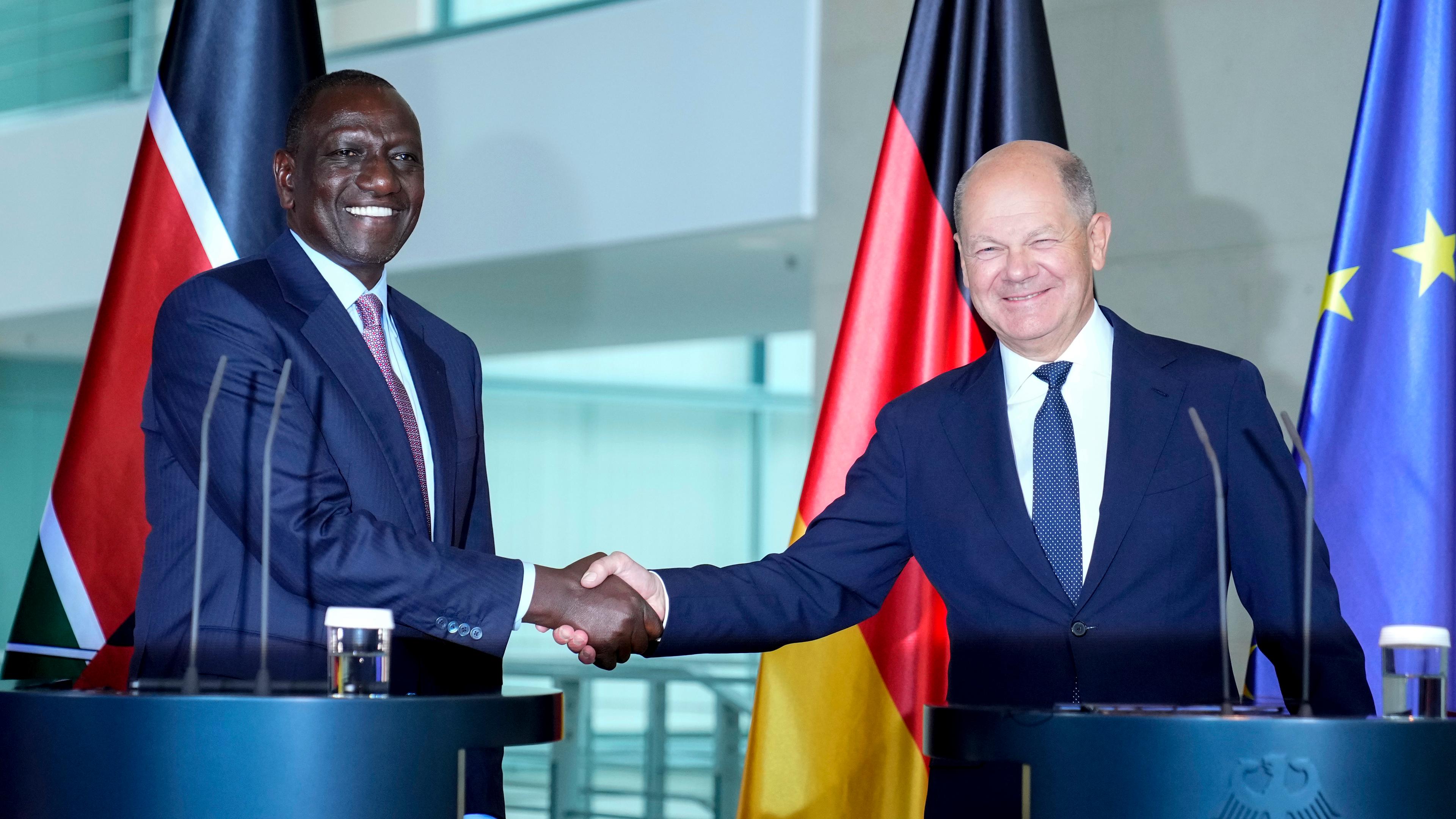 Kenias Präsident Ruto und Bundeskanzler Scholz.