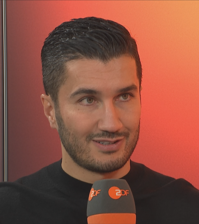 BVB-Trainer Nuri Sahin mit Florian Zschiedrich.