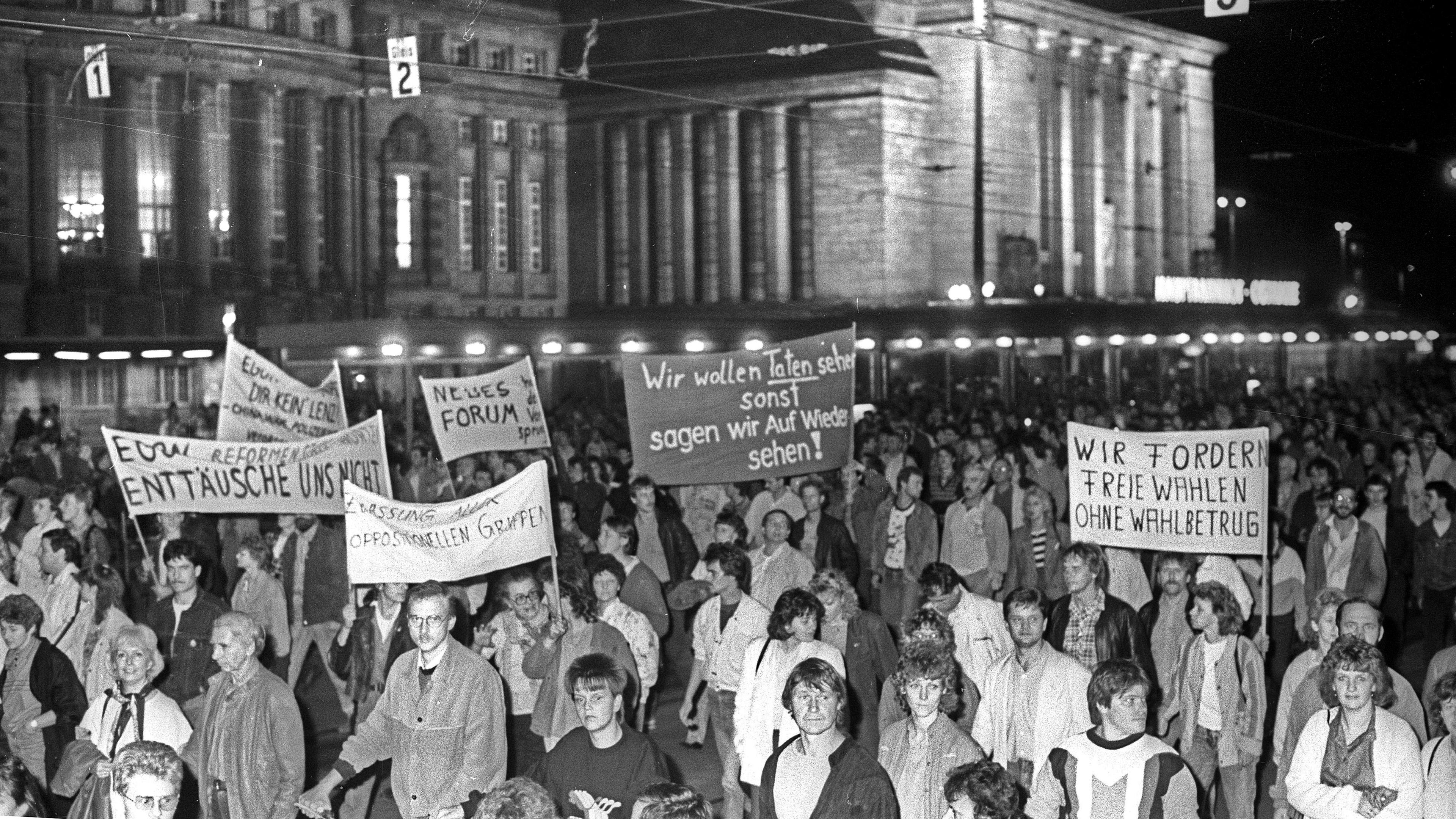 Demos Gegen Rechtsextremismus: Wie Geht Es Weiter? - ZDFheute