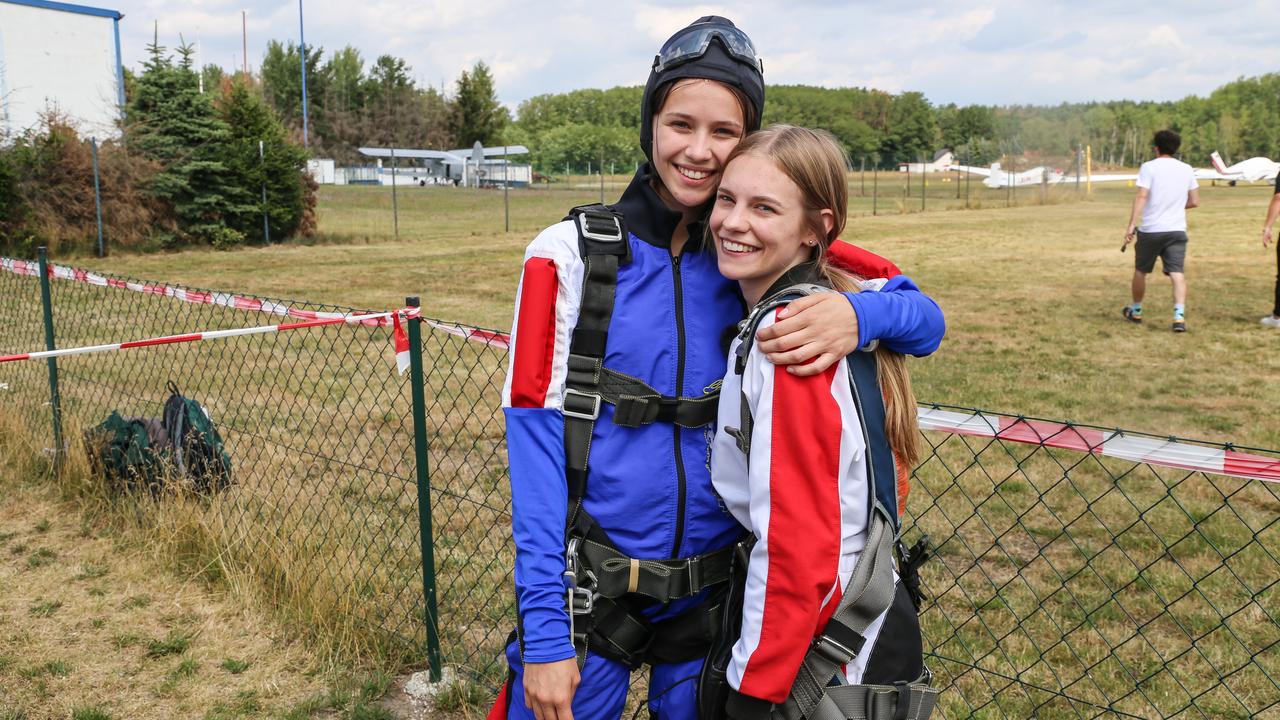 Die Madchen Wg Im Schloss Am See Folge 9 Zdftivi