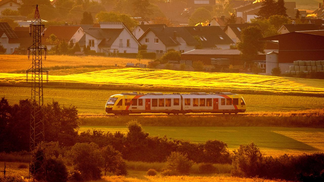 Ticket ab 49 Euro: Die Kosten des Nahverkehrs: Die Branche macht Druck  The Aktuelle News