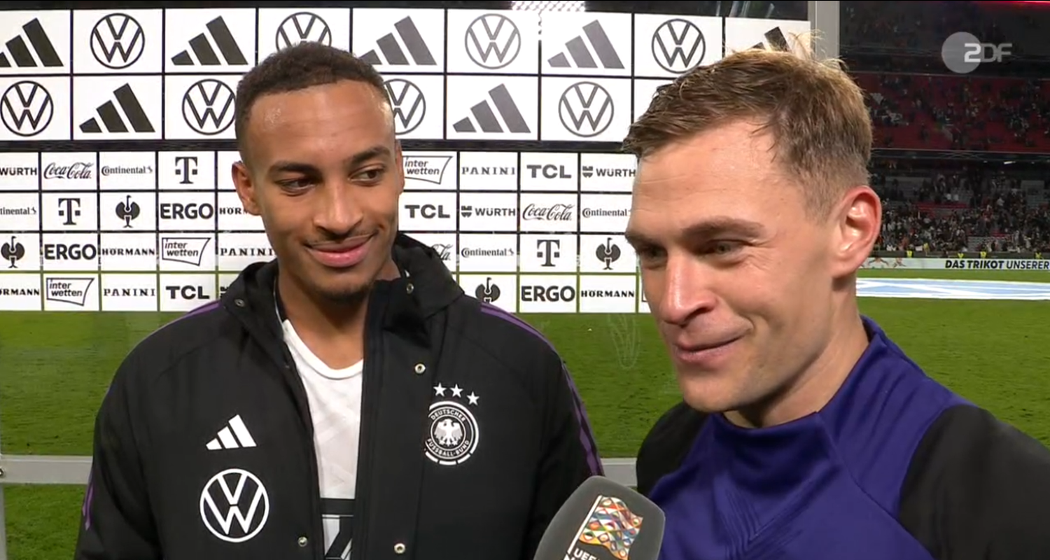 Deutschlands Kapitän Joshua Kimmich und Torschütze Jamie Leweling während des Interview nach dem Sieg gegen die Niederlande.