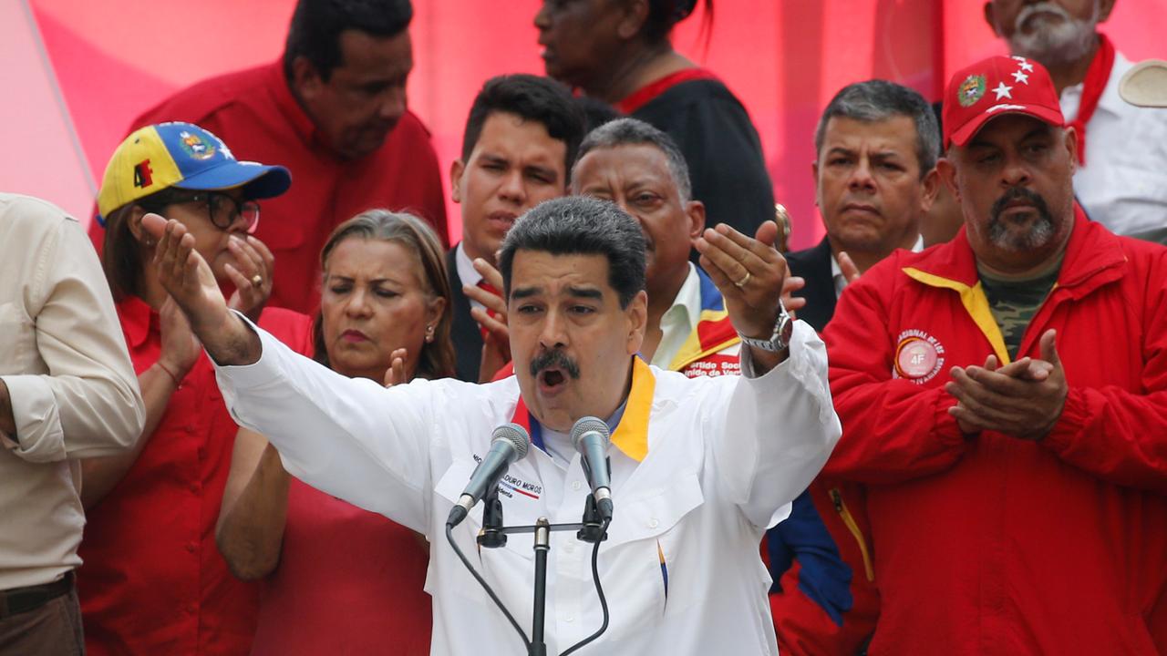 Venezuela: Maduro will Parlamentswahl vorziehen