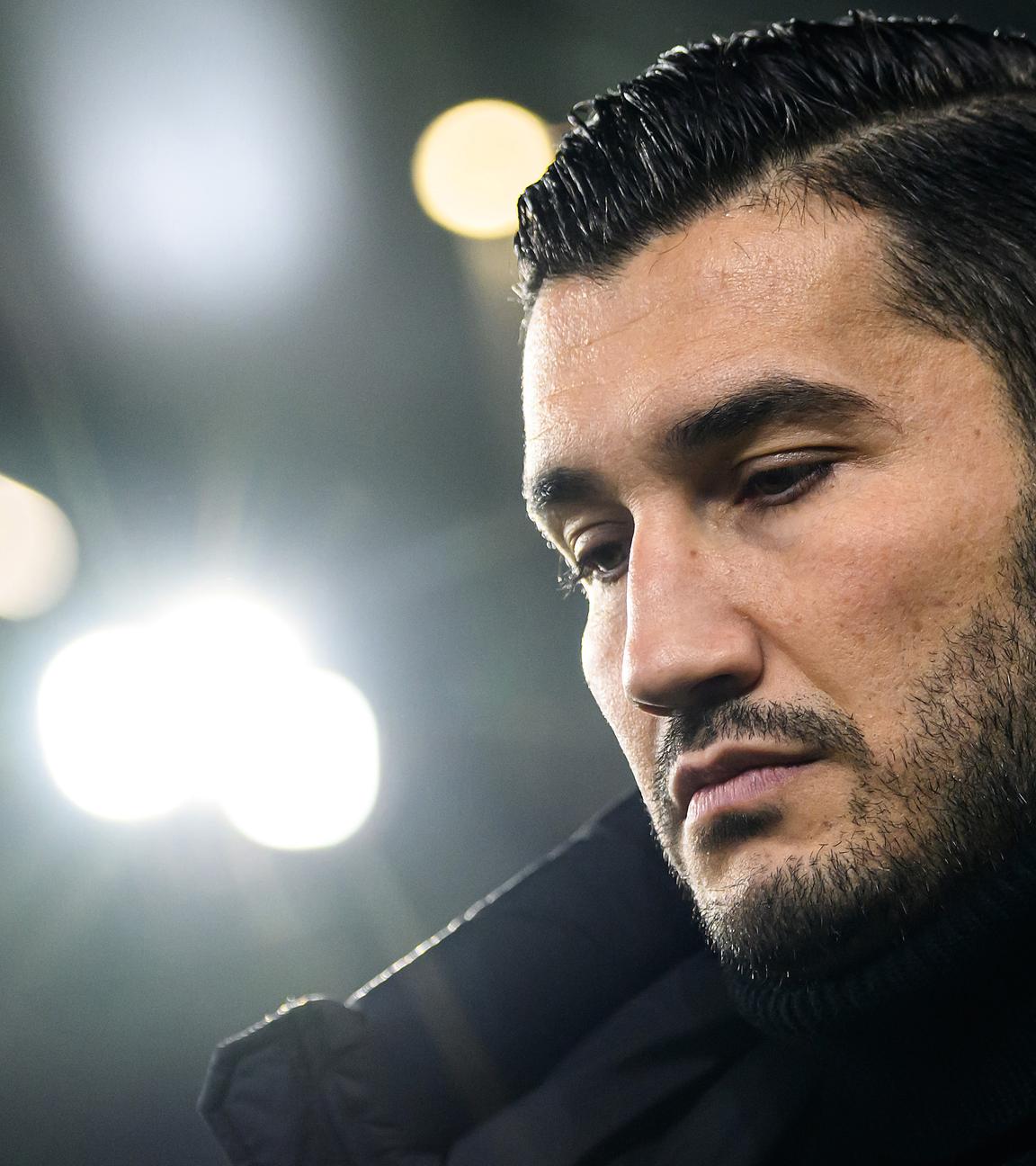 Dortmunds Trainer Nuri Sahin am Spielfeldrand, aufgenommen am 22.12.2024