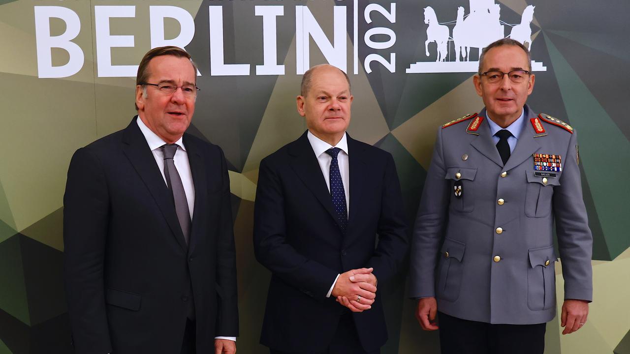 Kanzler Scholz Verspricht Mehr Milliarden Für Das Militär - ZDFheute