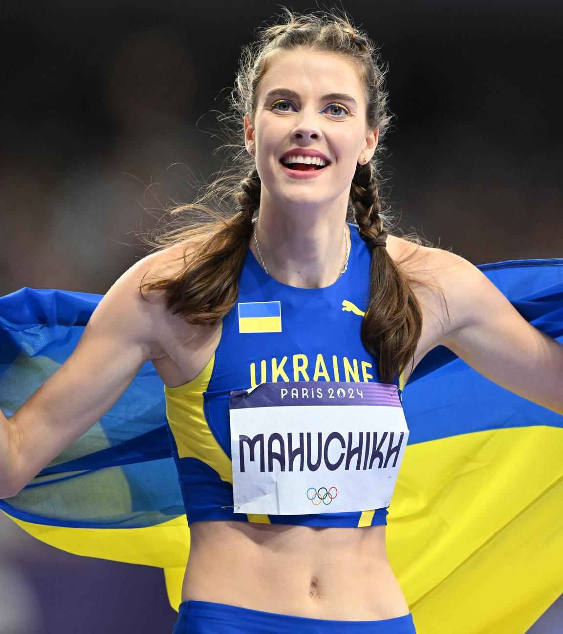 Hochspringerin und Gold-Gewinnerin Jaroslawa Mahutschich aus der Ukraine feiert nach dem Wettbewerb