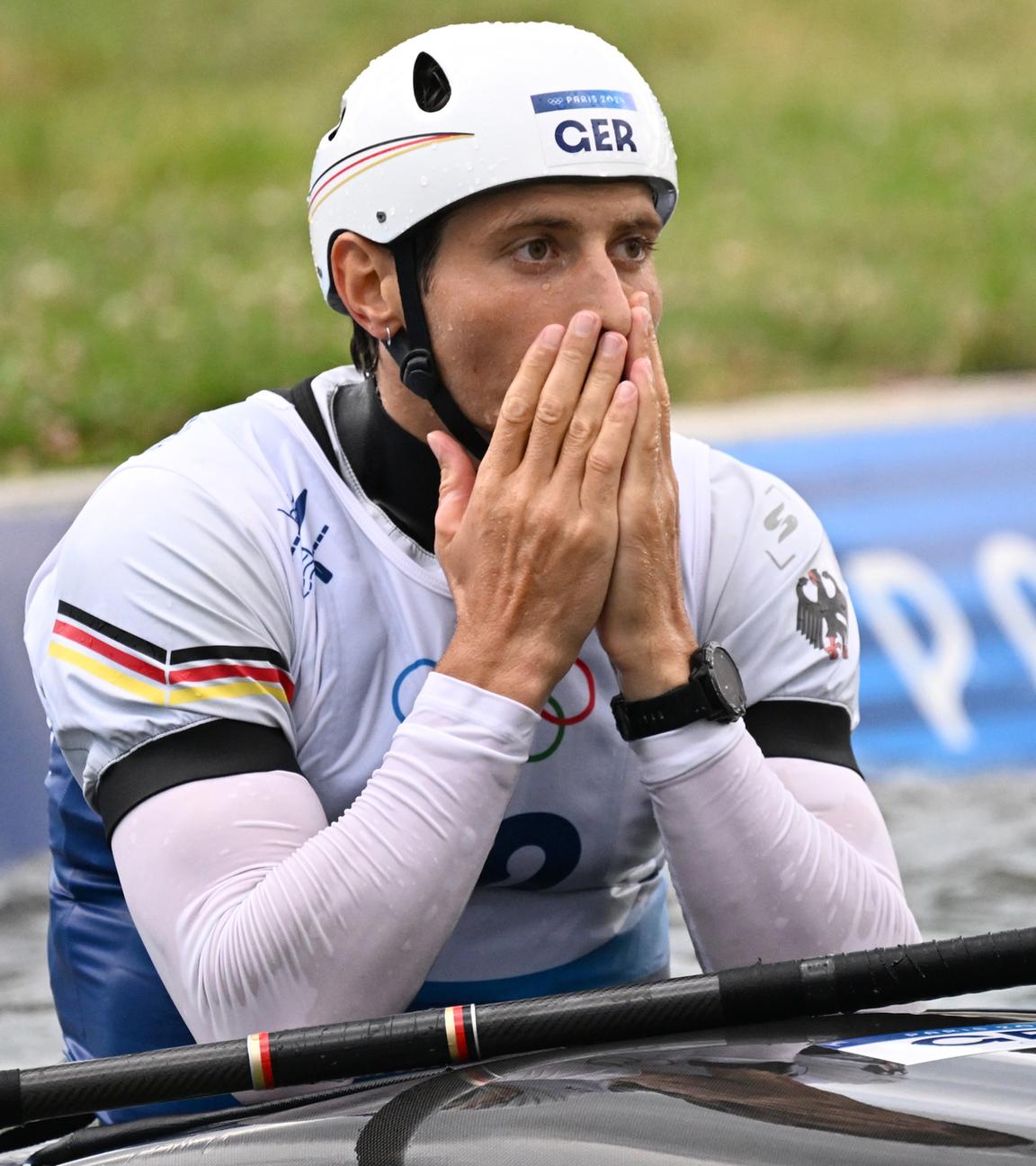 Frankreich, Vaires-Sur-Marne: Olympia, Paris 2024, Kanu/Slalom, Kajak-Einer, Herren, Finale, Noah Hegge aus Deutschland ist nach seinem Lauf enttäuscht.