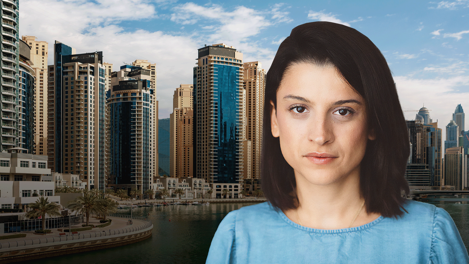 Marta Orosz, Host frontal YouTube, vor Skyline Dubai