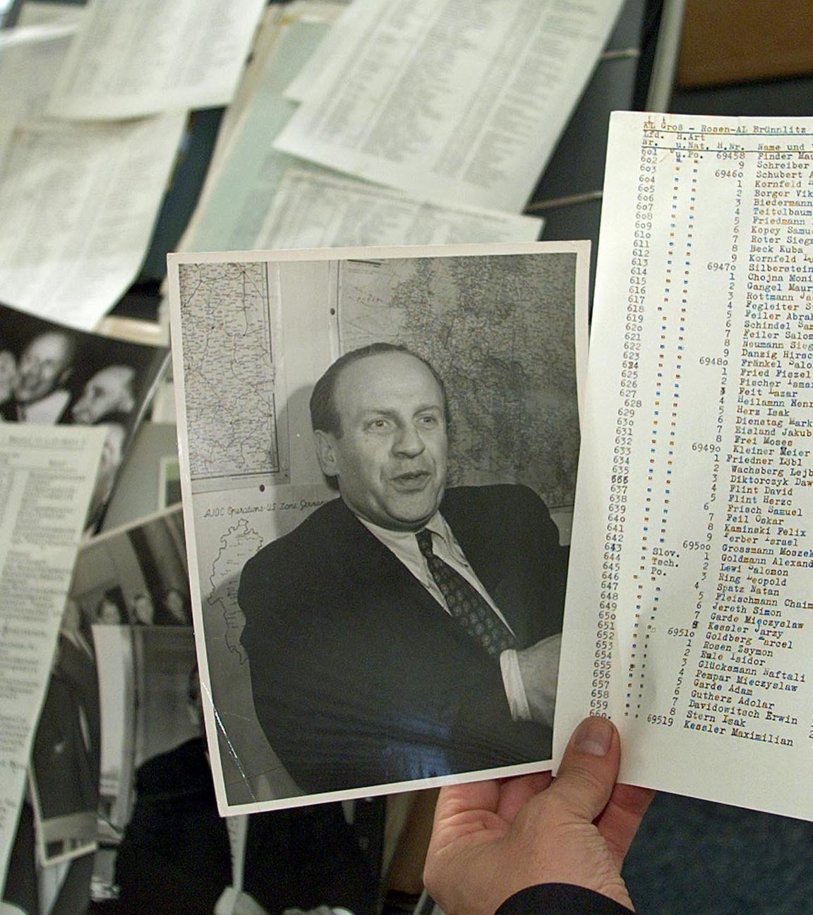 Oskar Schindler, schriftlicher Nachlass in Redaktionsräumen der Stuttgarter Zeitung 