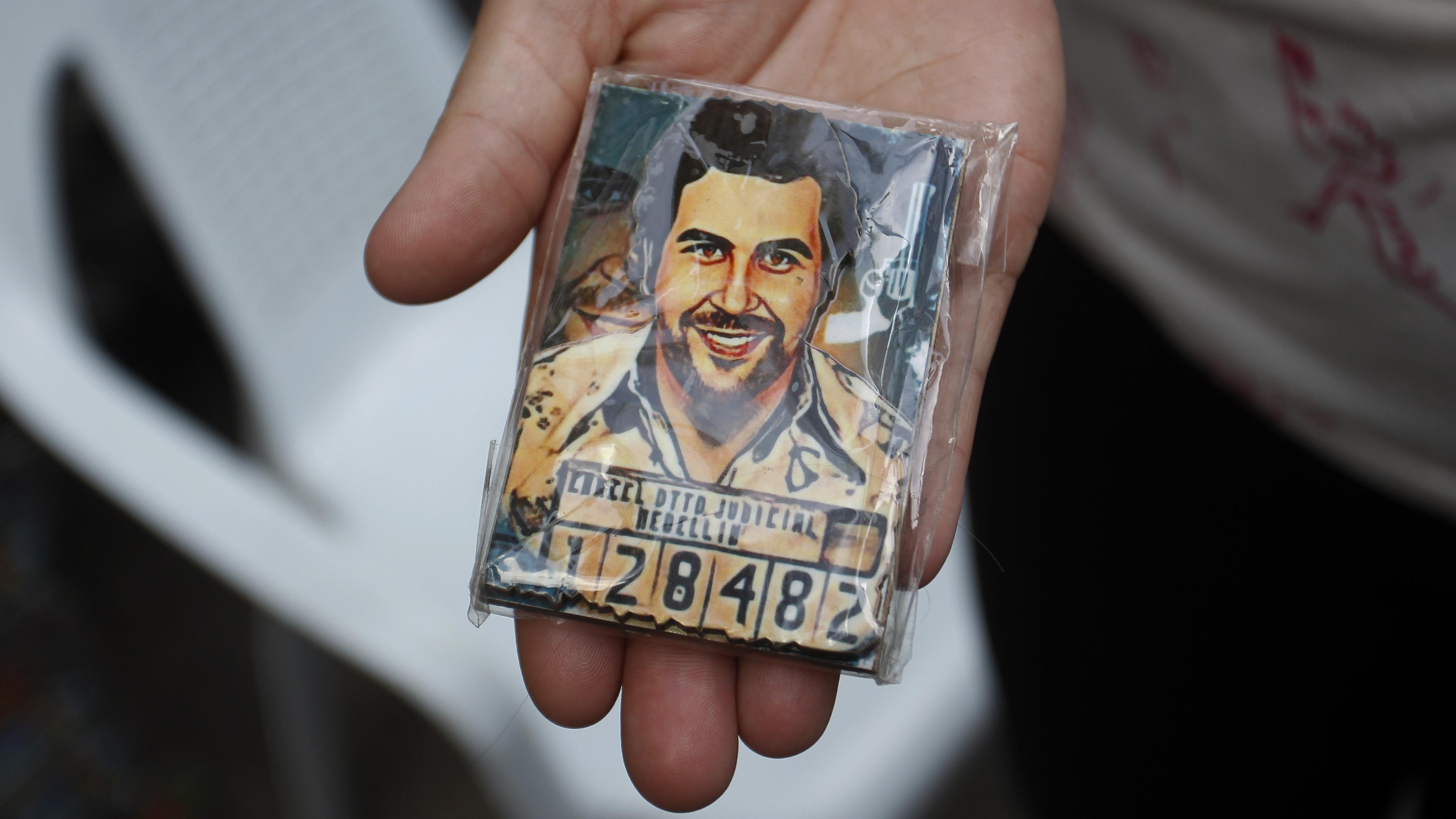 Magnet, der das Gesicht von Pablo Escobar zeigt