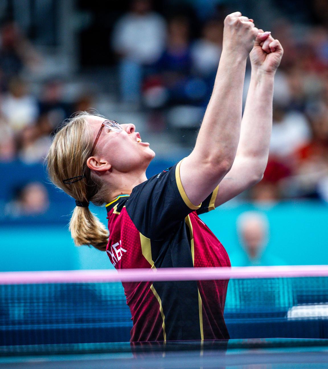 Die deutsche Para-Tischtennisspielerin Sandra Mikolaschek während des Spiels um die Goldmedaille bei den Paralymics in Paris.