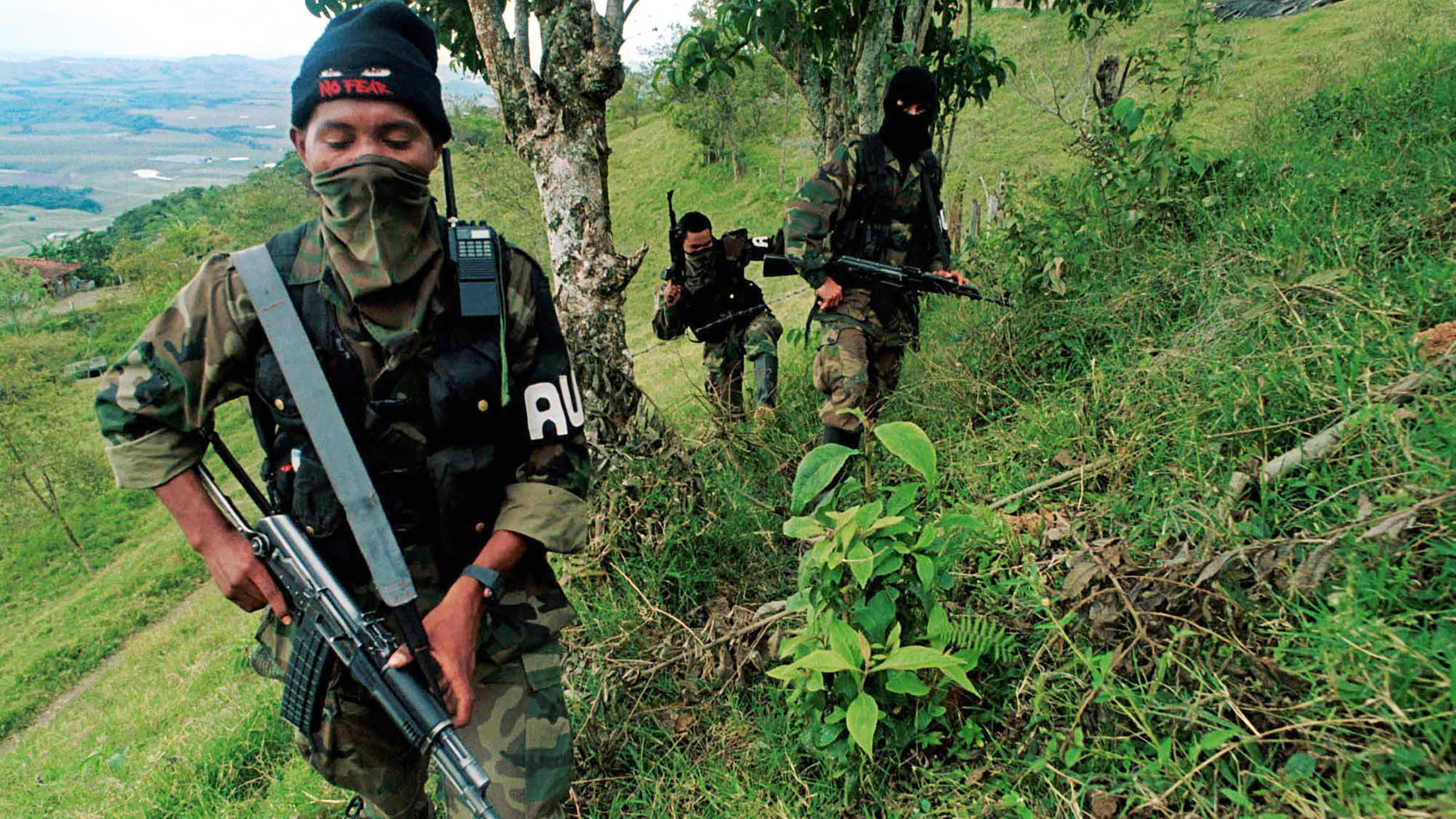 Archiv: Paramilitaerische Truppen in Kolumbien