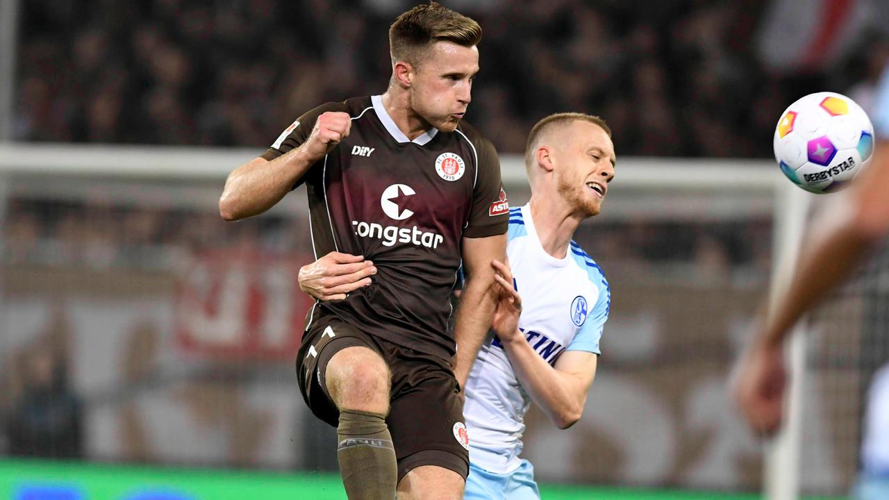 St. Pauli Hält Schalke Im Tabellenkeller | Highlights - 2. Liga ...