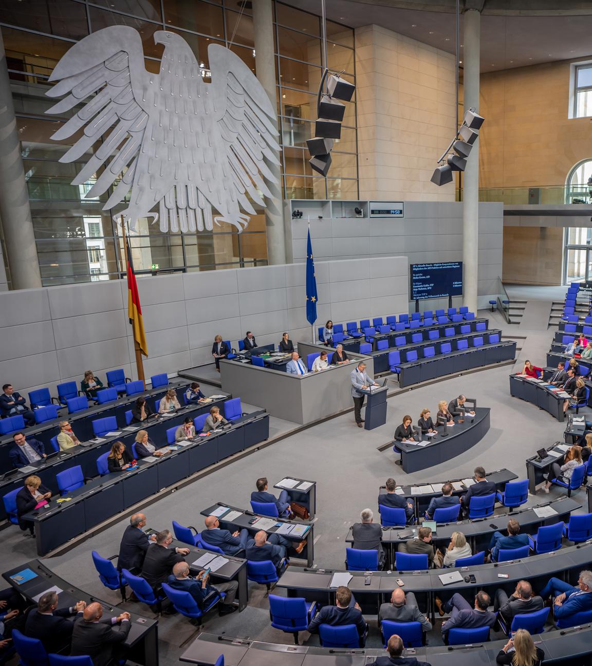 Plenarsaal im Bundestag während einer Aktuellen Stunde