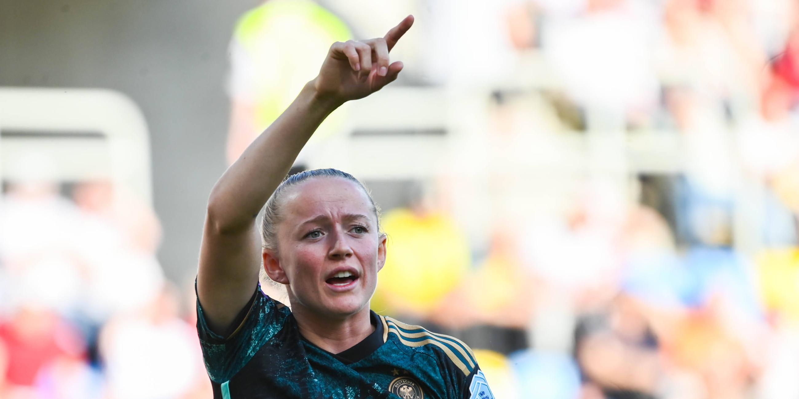 Fußball, Frauen-EM-Qualifikation, Polen - Deutschland: Lea Schüller aus Deutschland jubelt über ihr Tor.