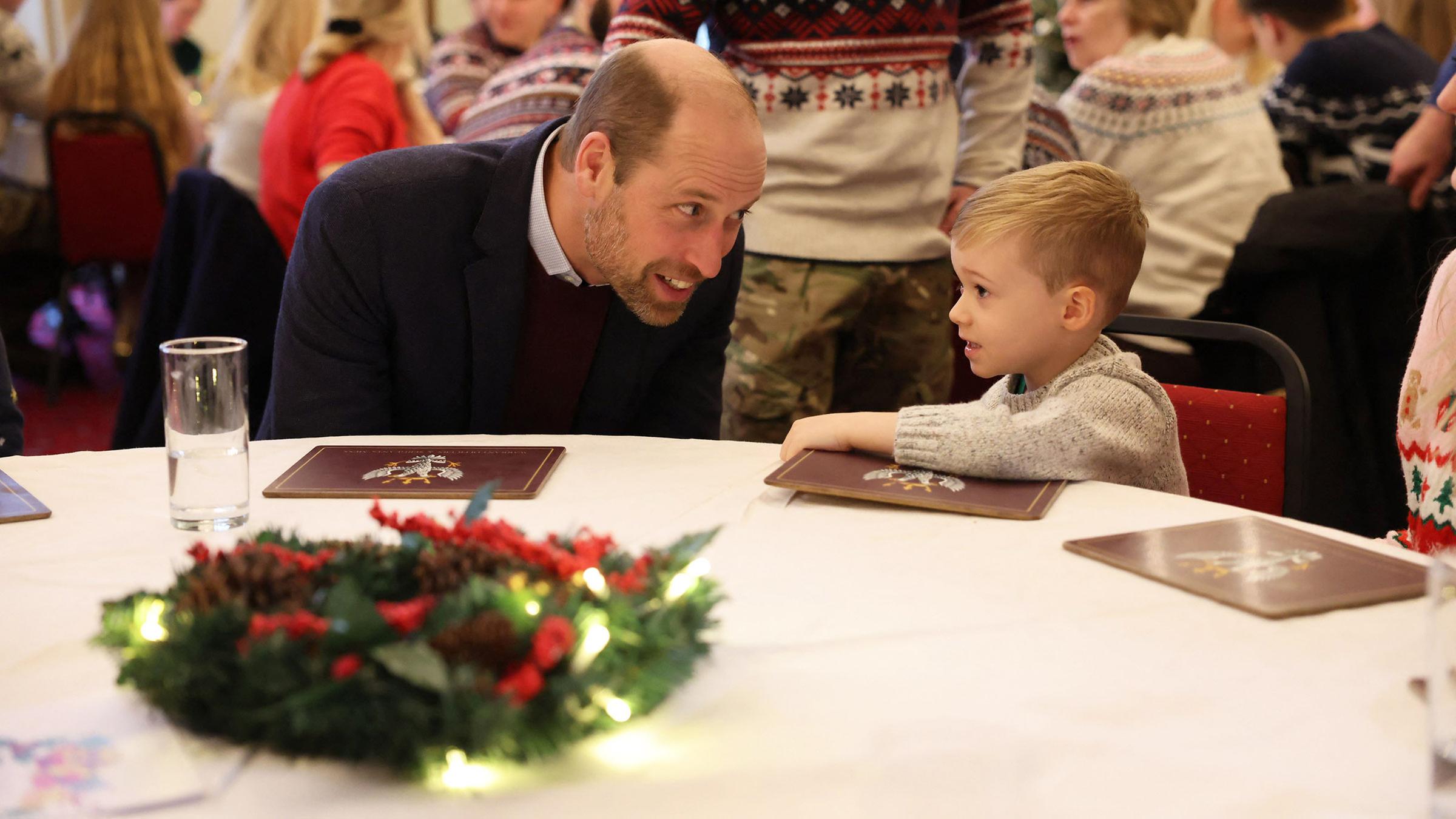 Ein Zehnjähriger schenkt Prinz William ein selbstgemaltes Portrait 