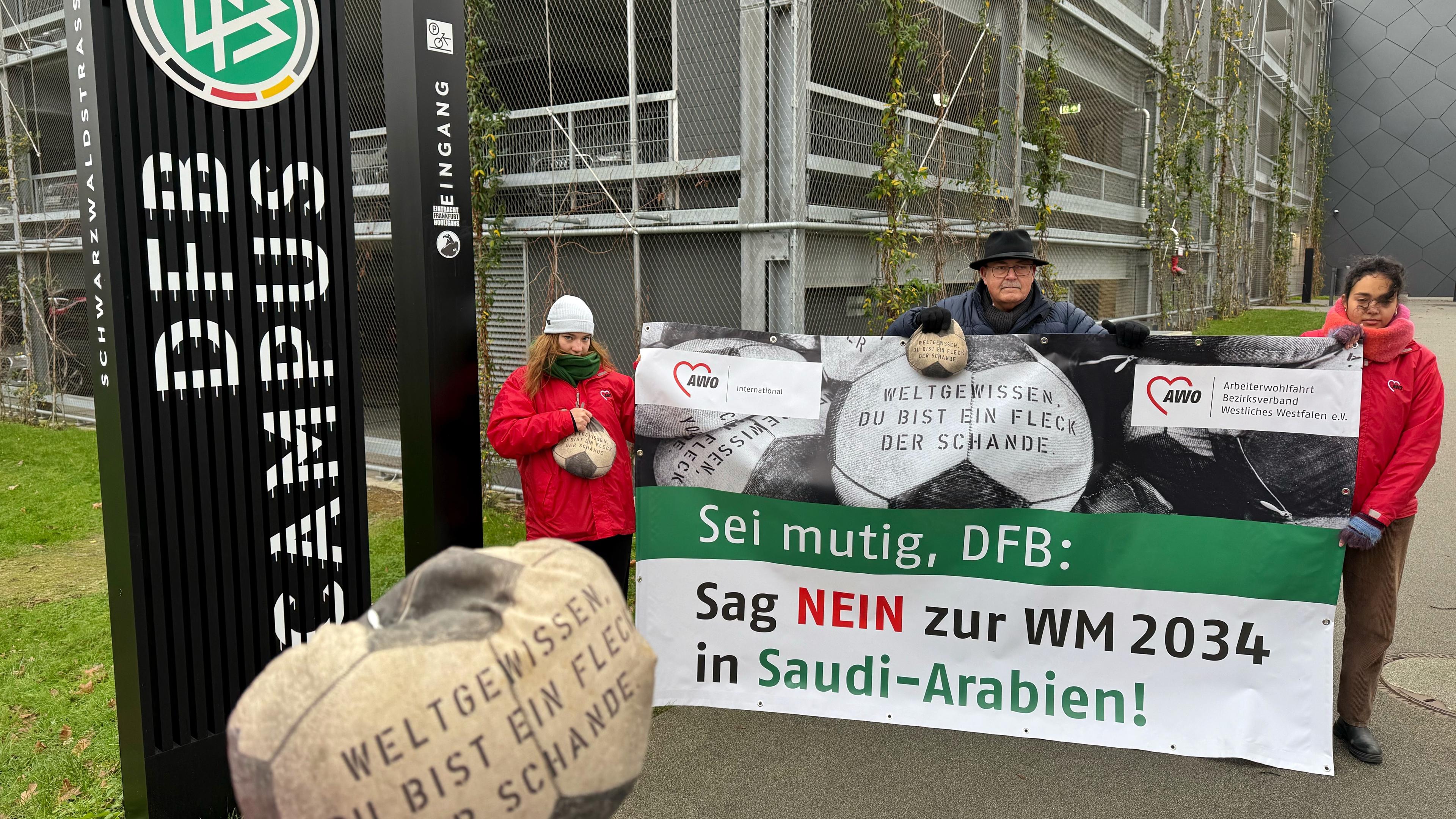 Protest gegen die WM-2034-Vergabe