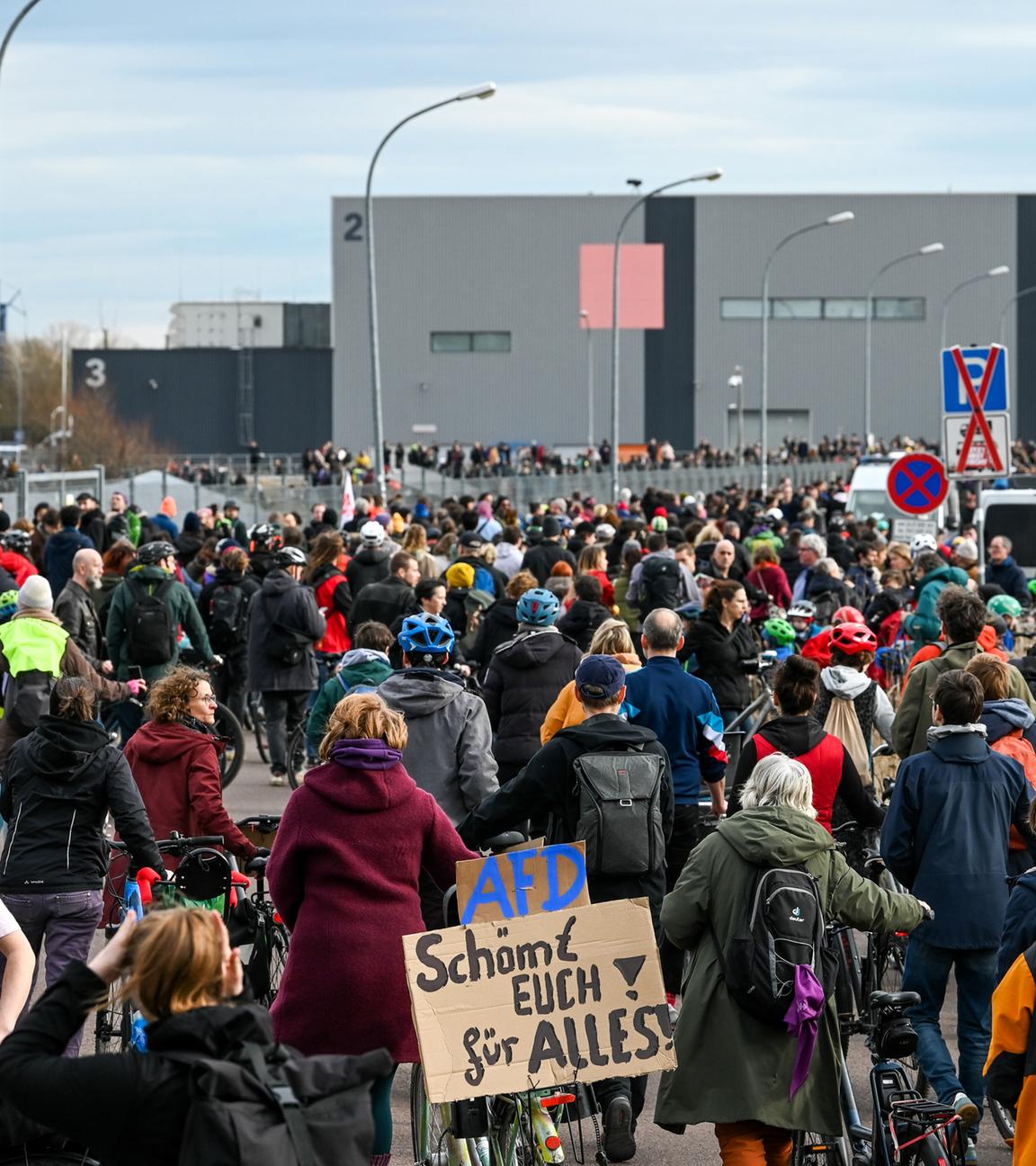 Proteste gegen die AfD in Halle