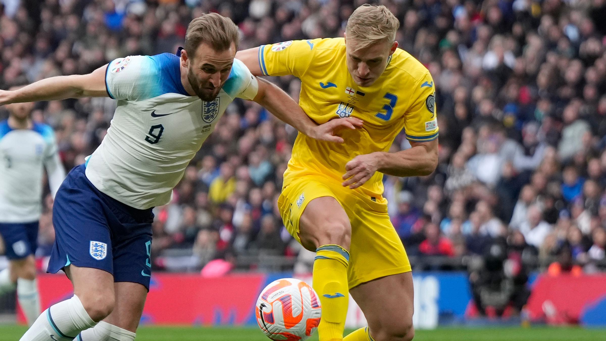 Fußball England schlägt die Ukraine in der EM-Qualifikation