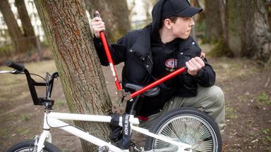 Young Crime - Rache Nach Fahrradklau