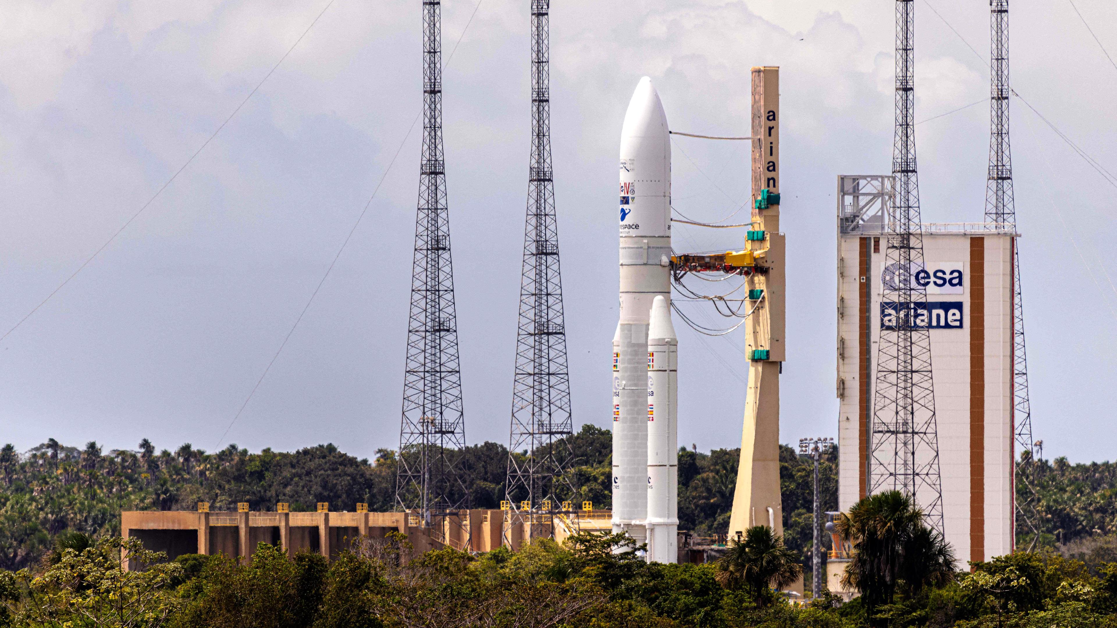 Ariane-5-Rakete, aufgenommen am 03.07.2023 in Kourou (Frankreich)