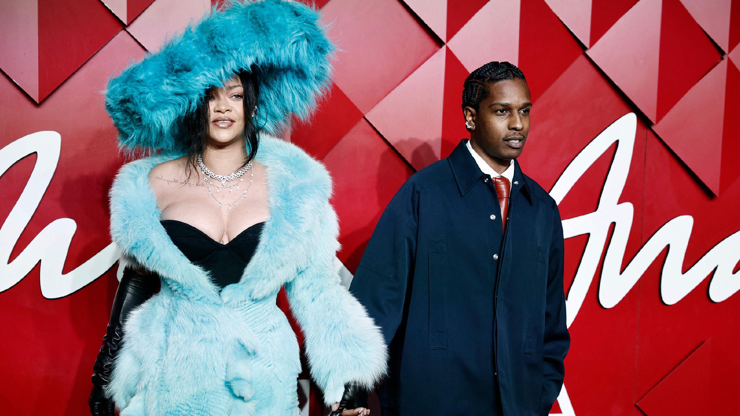 Die Sängerin Rihanna und der Rapper A$AP Rocky bei den British Fashion Awards.