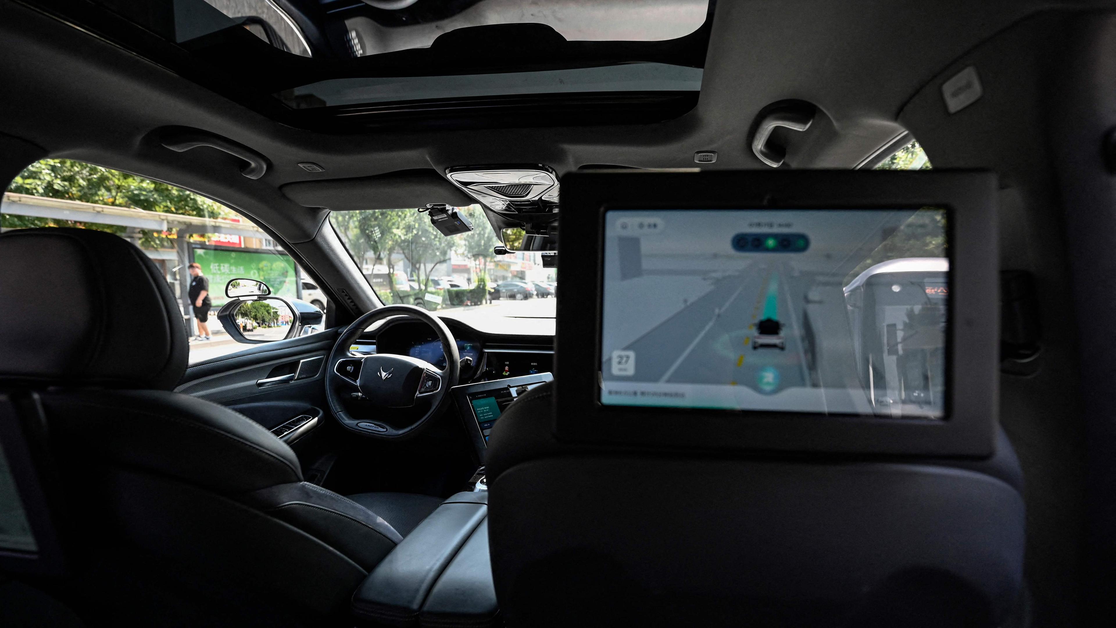 Das Interieur eines autonomen Taxis des Technologie-Unternehmens Baidu.