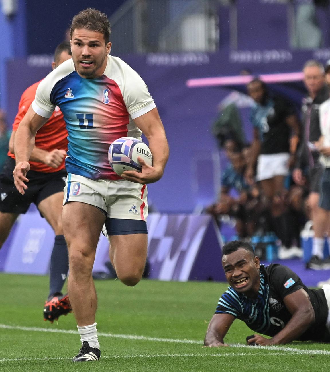 Antoine Dupont in Aktion während des 7er-Rugby-Finales zwischen Frankreich und Fidji.