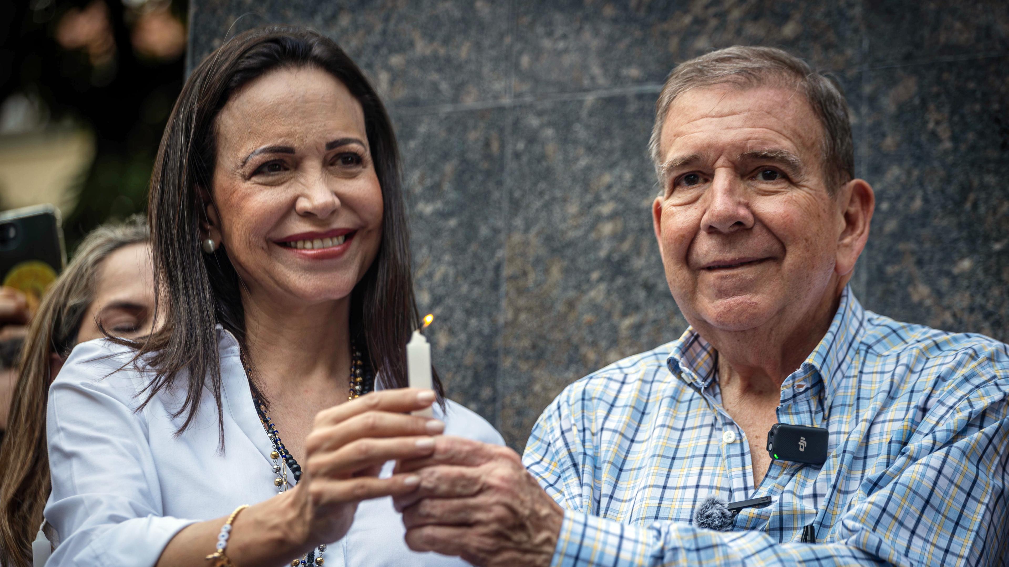 Die venzolanischen Oppositionellen María Corina Machado (links) und Edmundo González Urrutia in Carracas.