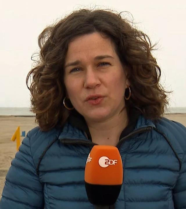 Isabelle Schaefers | ZDF-Reporterin auf Ameland / Niederlande