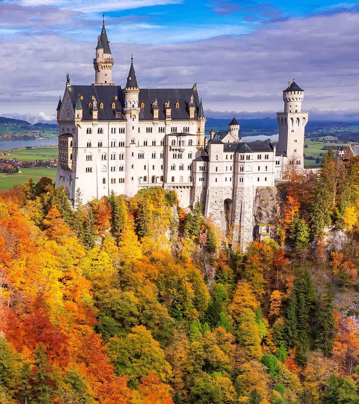 Bayern: Das Schloss Neuschwanstein in Füssen.