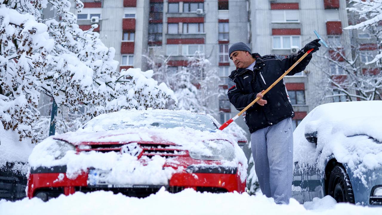 Schnee in Sarajewo, Bosnien