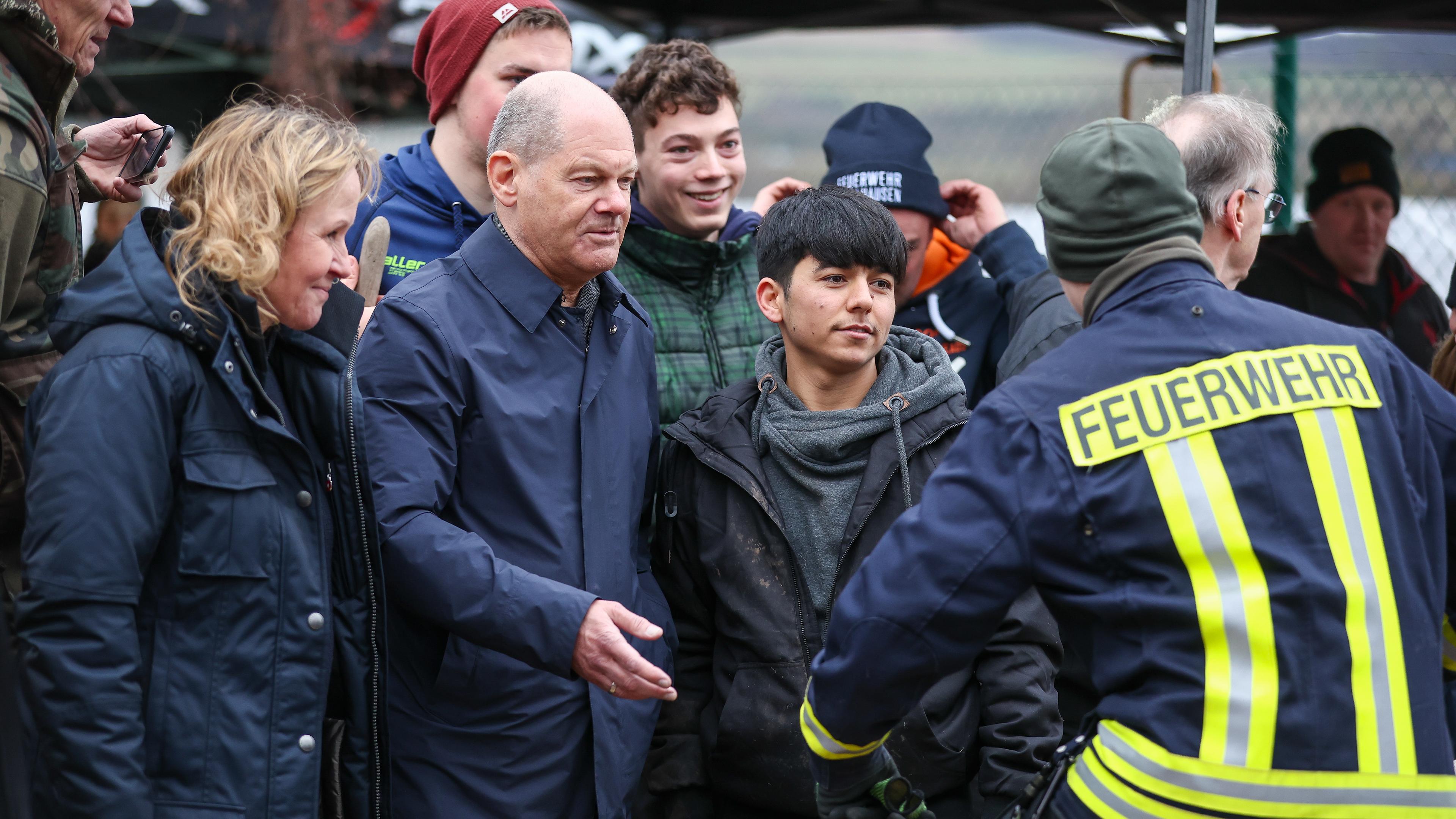 Olaf Scholz - Aktuelle Nachrichten Zum Bundeskanzler - ZDFheute