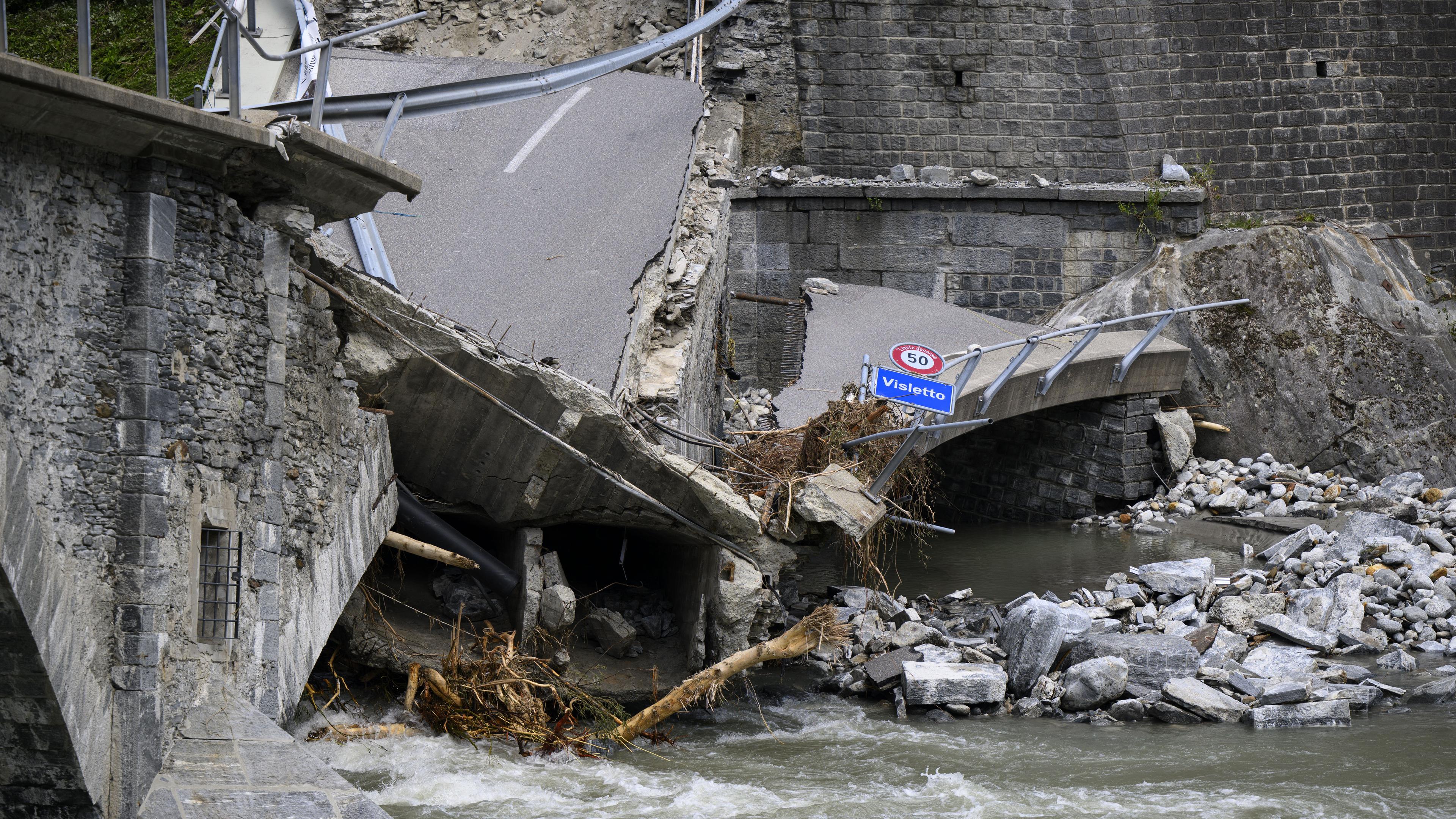Schweiz, Überschwemmung, Visletto Brücke