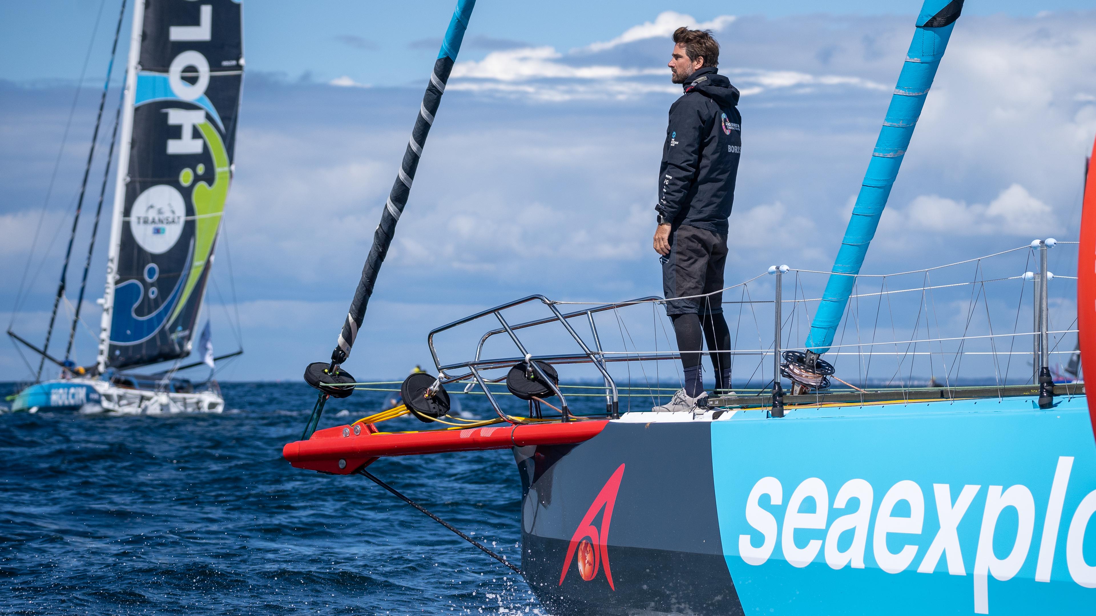 Segler Boris Herrmann an Bord seiner Rennyacht "Malizia - Seaexplorer"