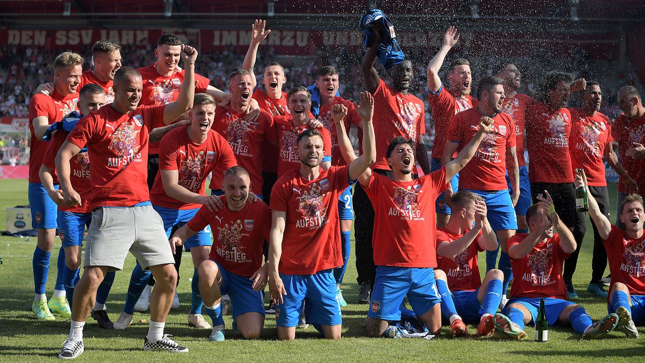 Hamburger Entsetzt: Heidenheim Entreißt HSV Direktaufstieg - ZDFheute