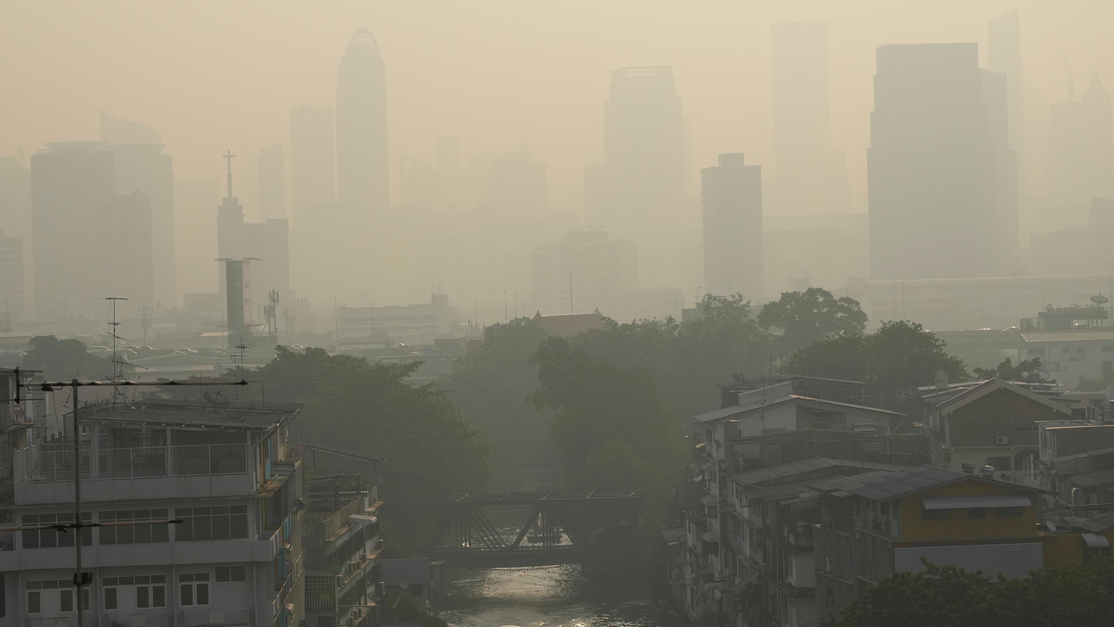 Smog in Thailands Hauptstadt Bangkok