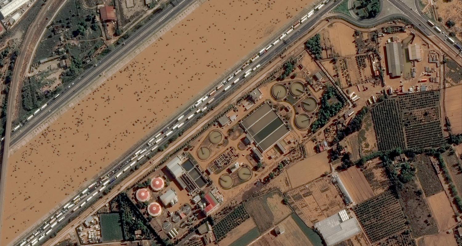 Satellitenbild einer Wasseraufbereitungsanlage in Valencia am 31. Oktober 2024