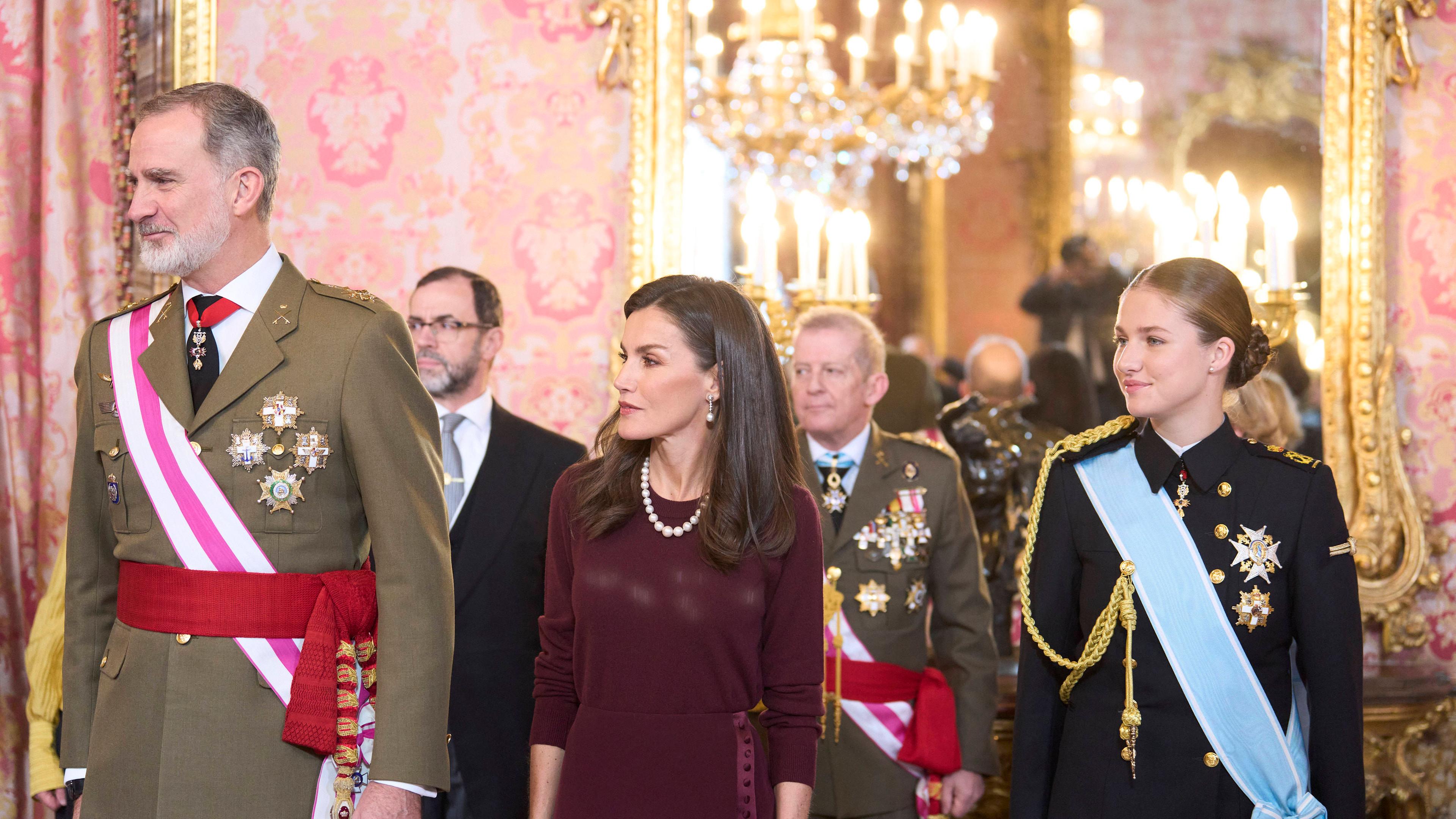 Spanische Royals bei der Neujahrs-Parade 2025