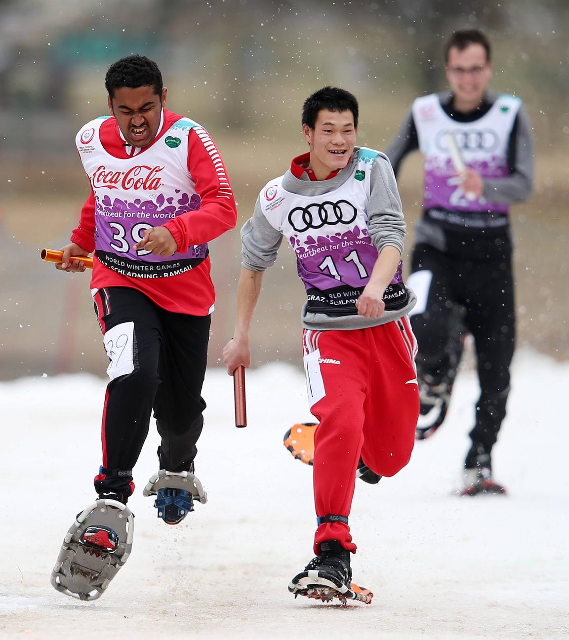 Teilnehmer im Schneeschuhlaufen bei den Special Olympics World Winter Games (Archivbild von den Spielen 2017).