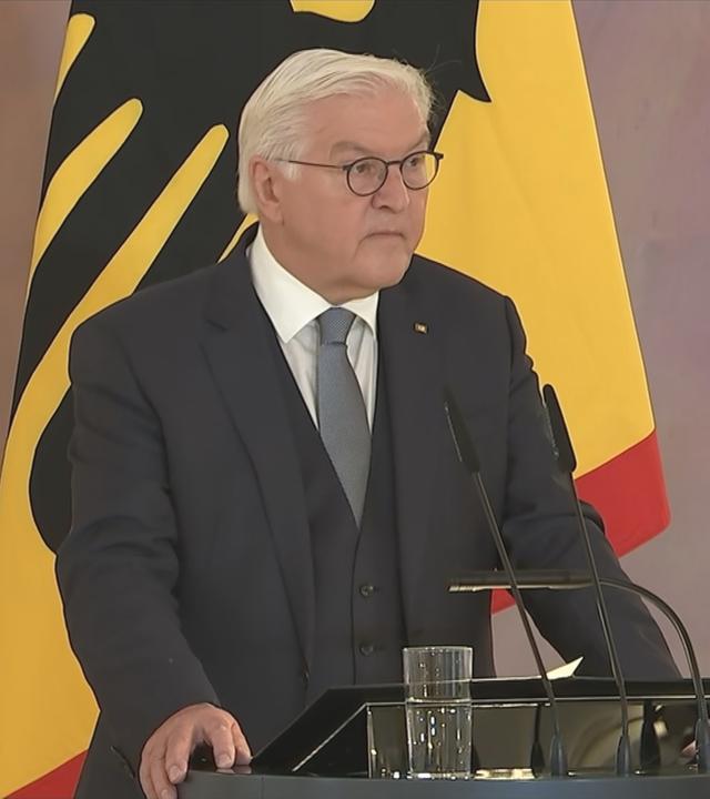 Frank-Walter Steinmeier löst Bundestag auf