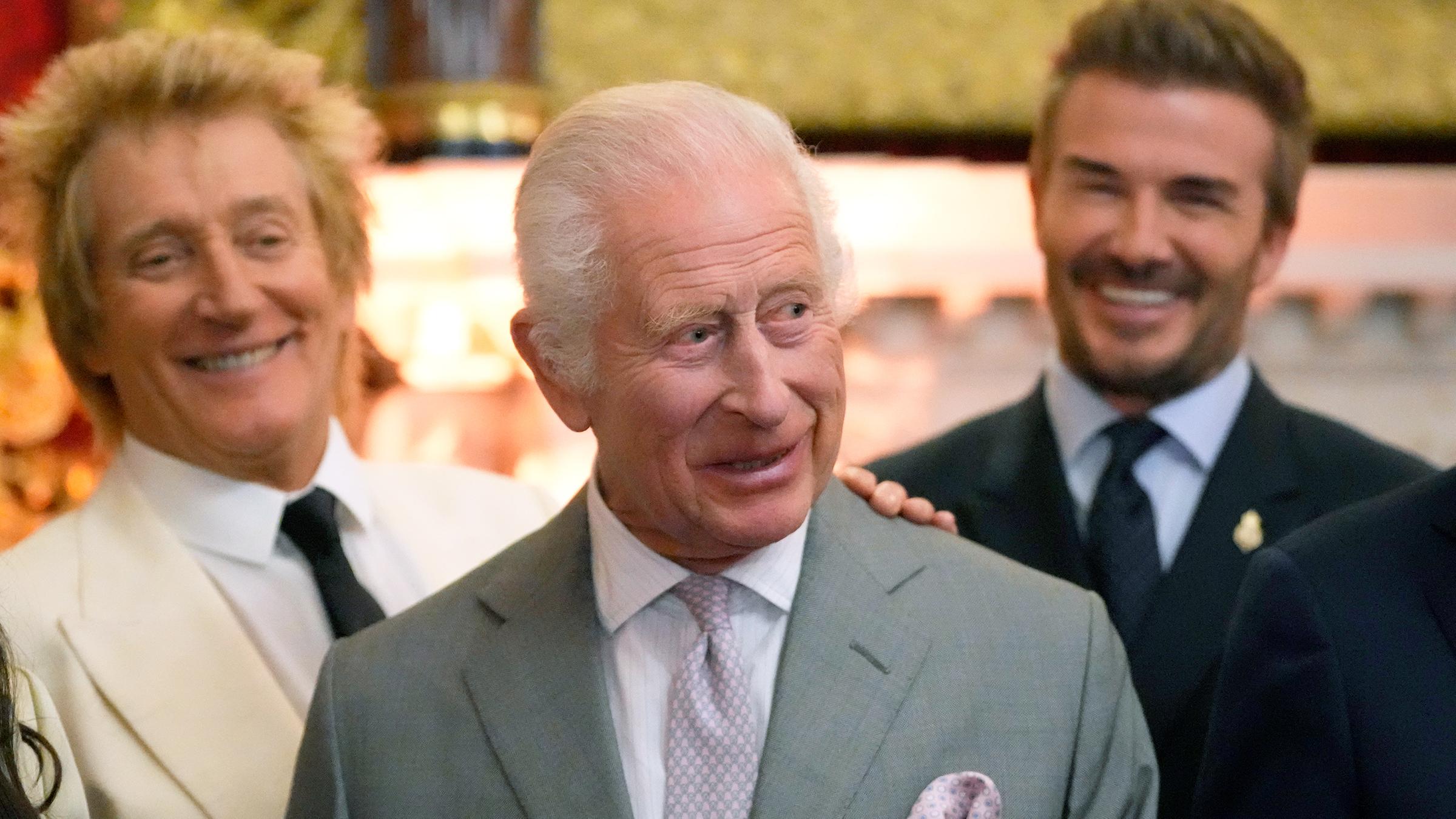 König Charles, Sir Rod Stewart und David Beckham bei einer Charity-Veranstaltung in London.