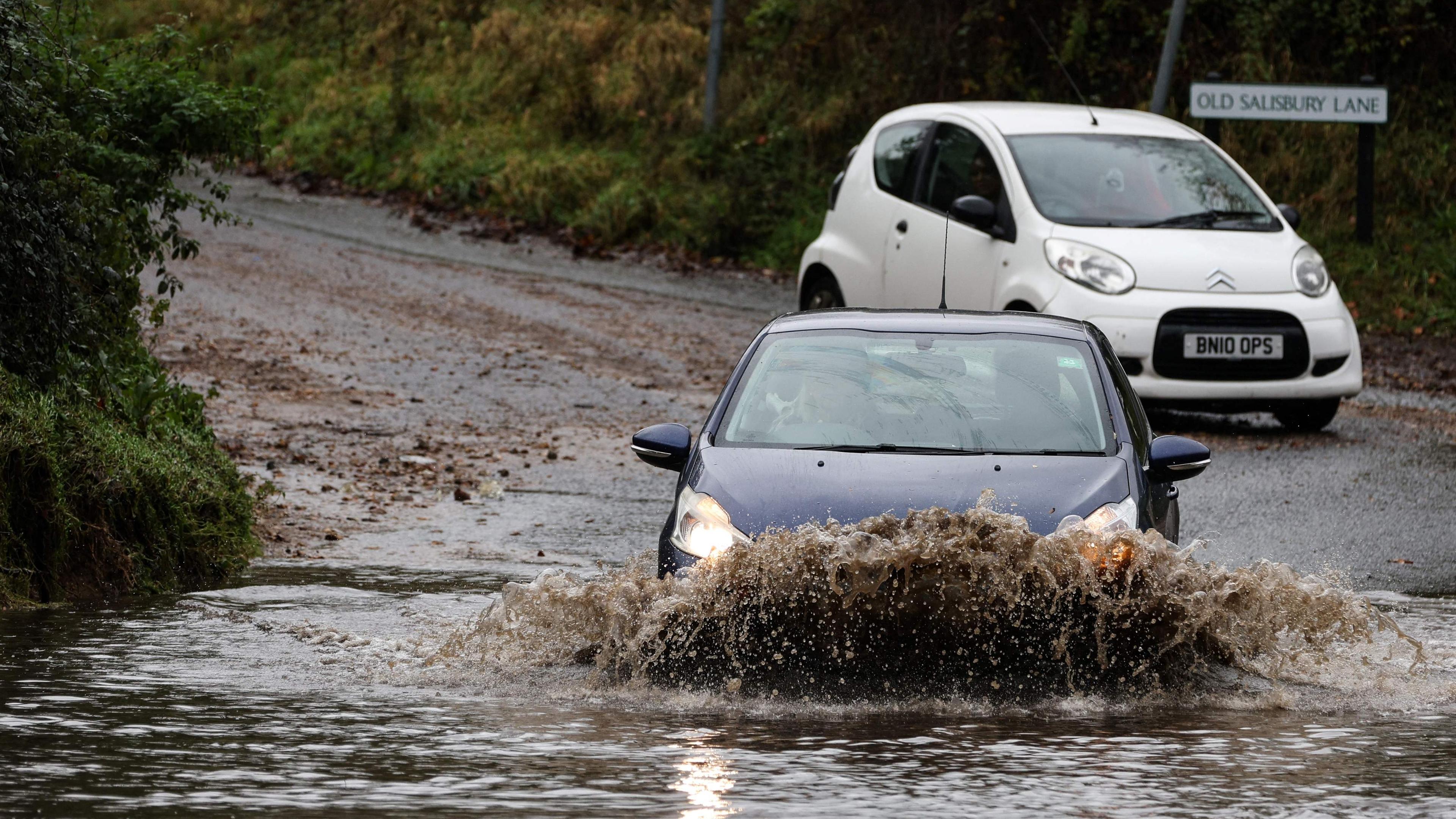 BRITAIN-WEATHER-STORM