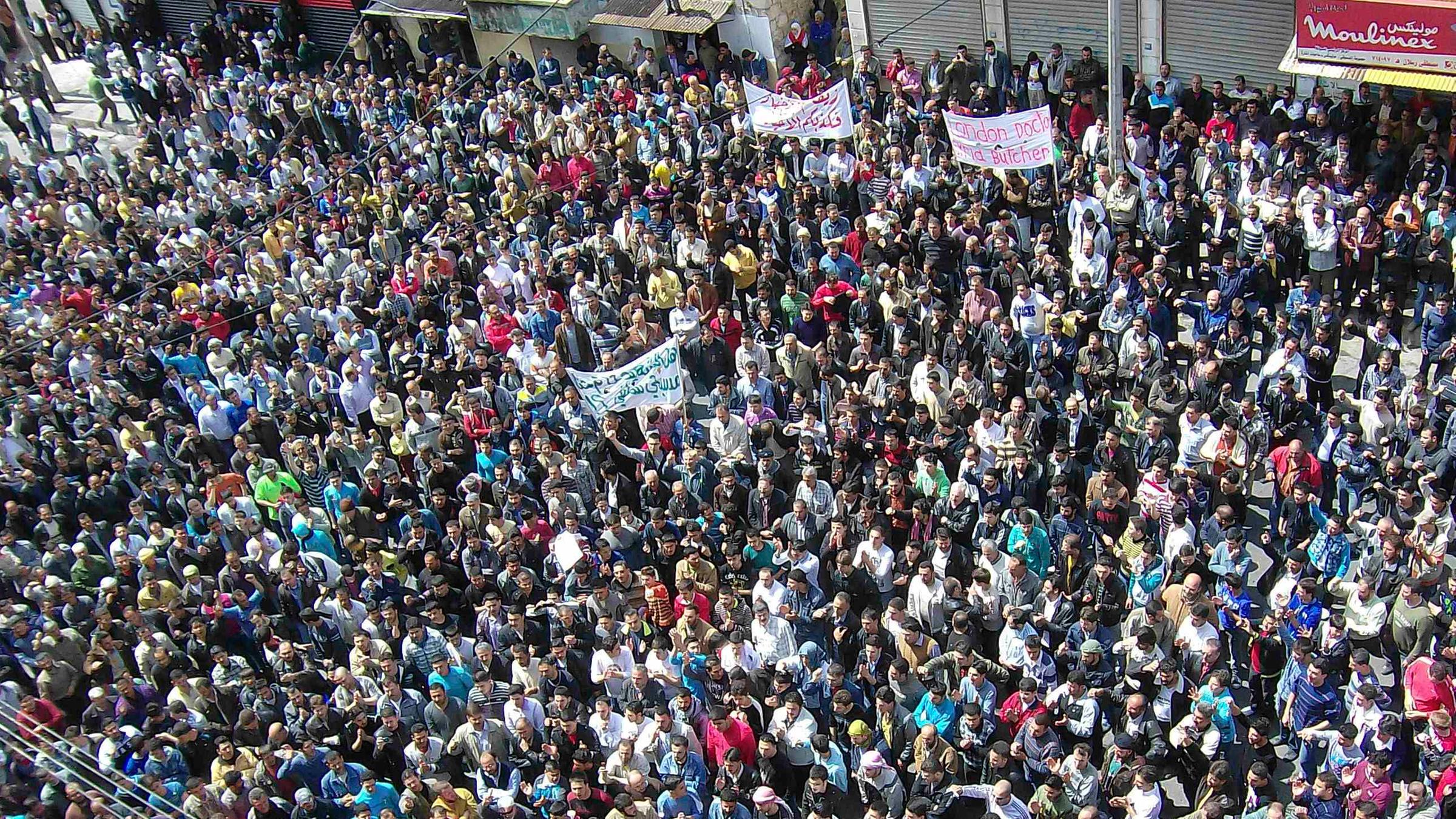 Viele Menschen auf der Straße