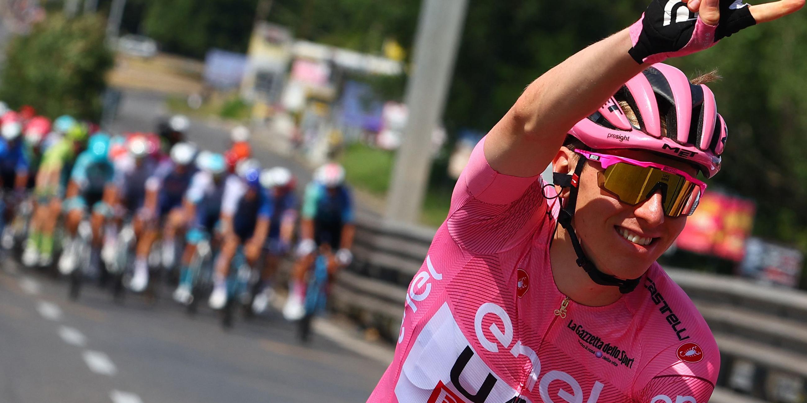 Bei Erster Teilnahme: Pogacar Gewinnt Den Giro D'Italia - ZDFheute