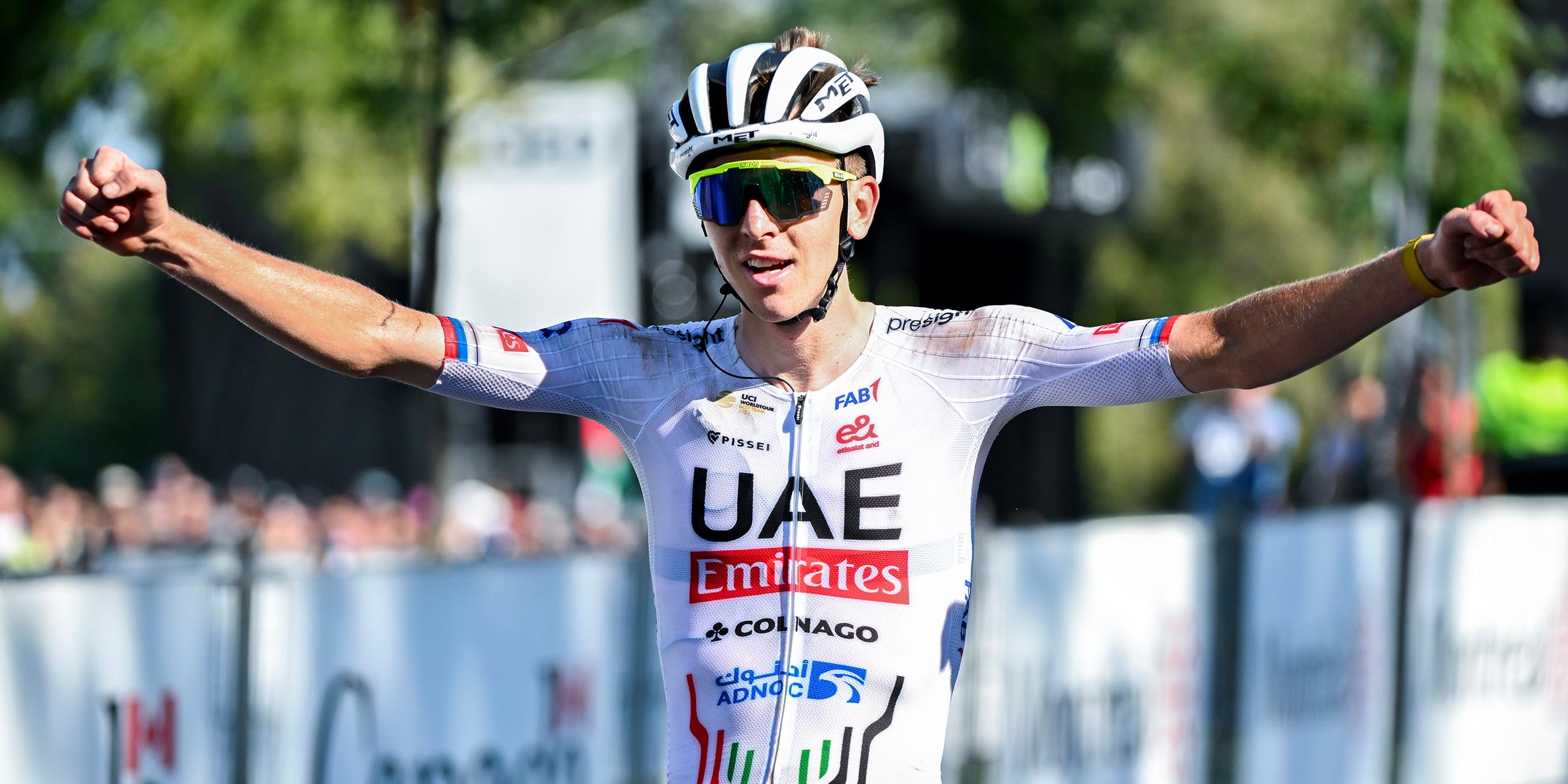 Tadej Pogacar aus Slowenien reagiert nach seinem Sieg beim UCI WorldTour Montreal Grand Prix.