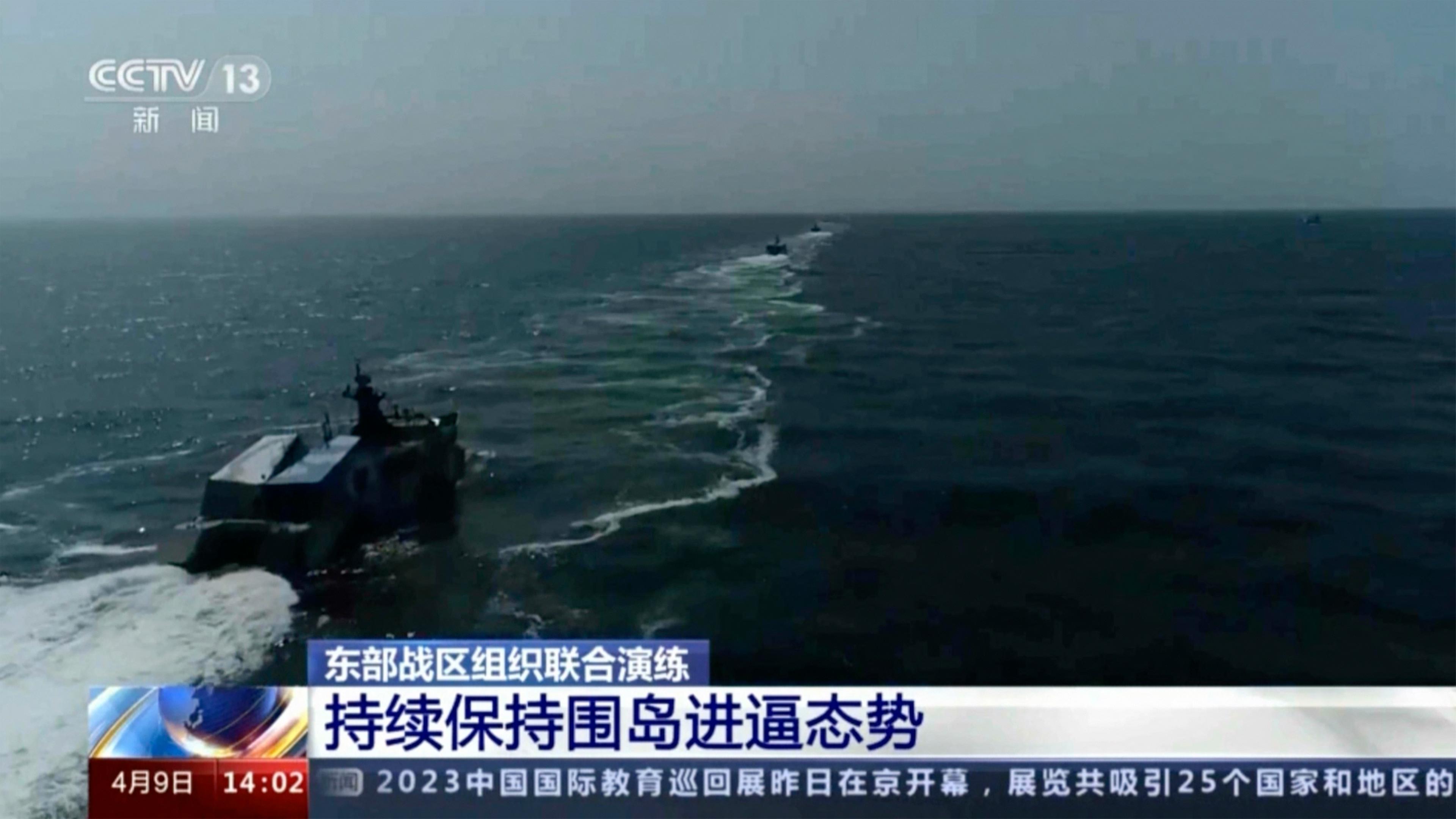 Chinesisches Kriegsschiffe nehmen am Osterwochenende an einem Militärmanöver vor Taiwan teil.