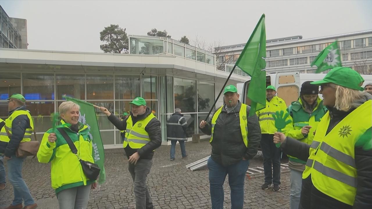 Heute In Deutschland - Tarifrunde öffentlicher Dienst - ZDFheute