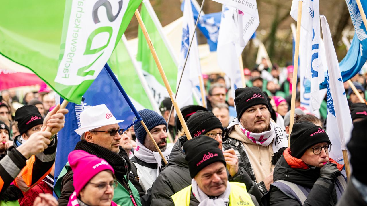 Einigung Im Tarifstreit: Mehr Geld Im öffentlichen Dienst - ZDFheute