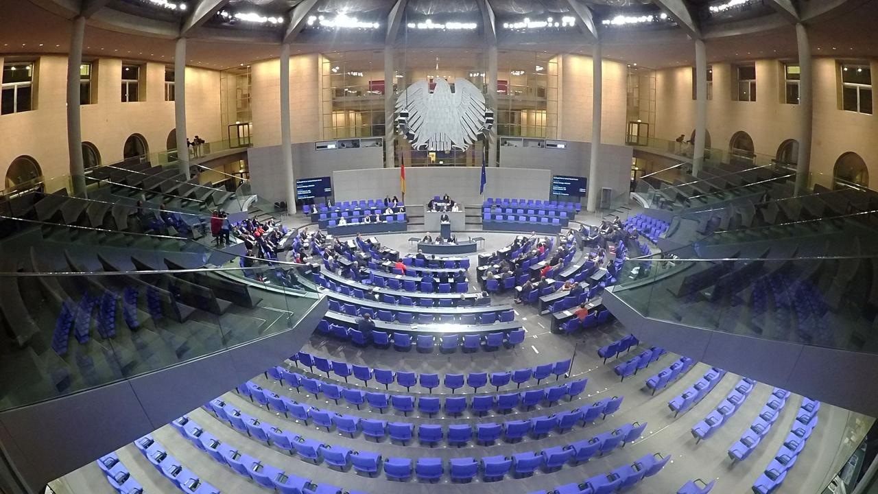 Sitzungswoche im Bundestag: Reform über Tagesordnungen aufgeschoben